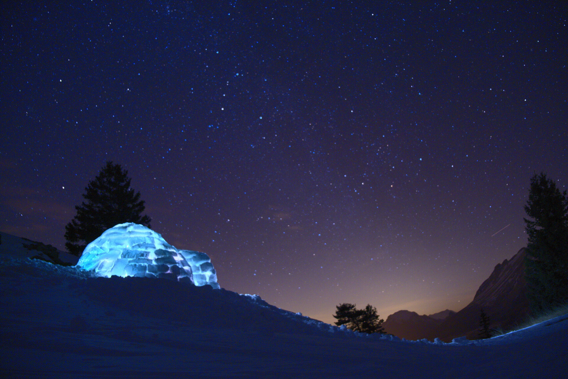 Iglu unter den Sternen