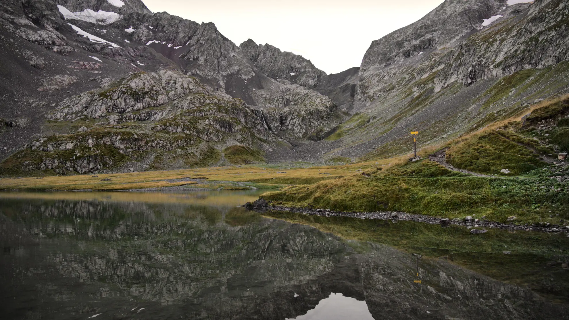 Spiegelungen im Lac de la Muzelle, herbstliche Stimmung